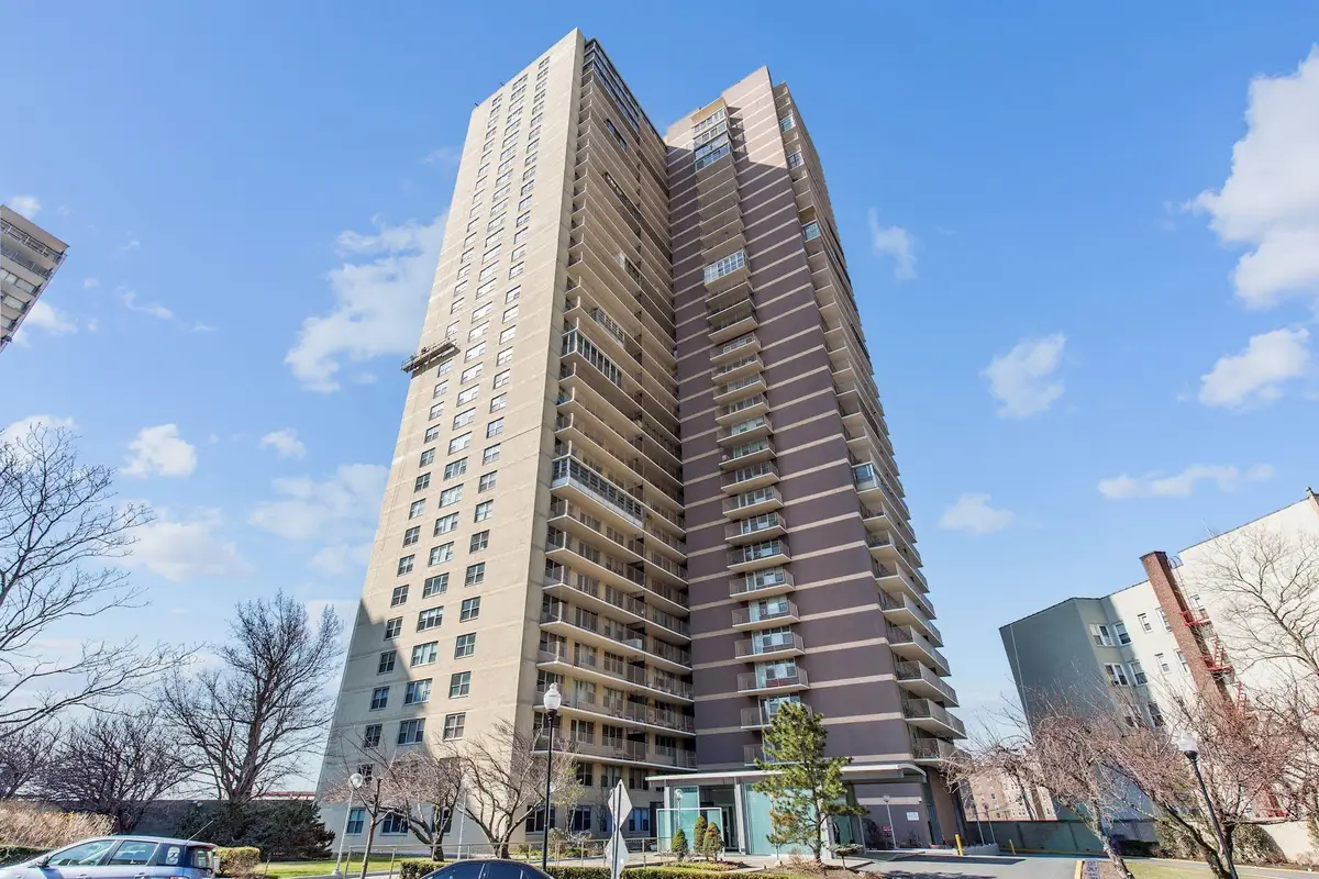 6040 BLVD EAST #8H, West New York, NJ 07093 - Image #1
