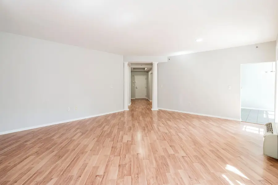 4 CONSTELLATION PL #109, Jersey City, NJ 07305 - Image #3