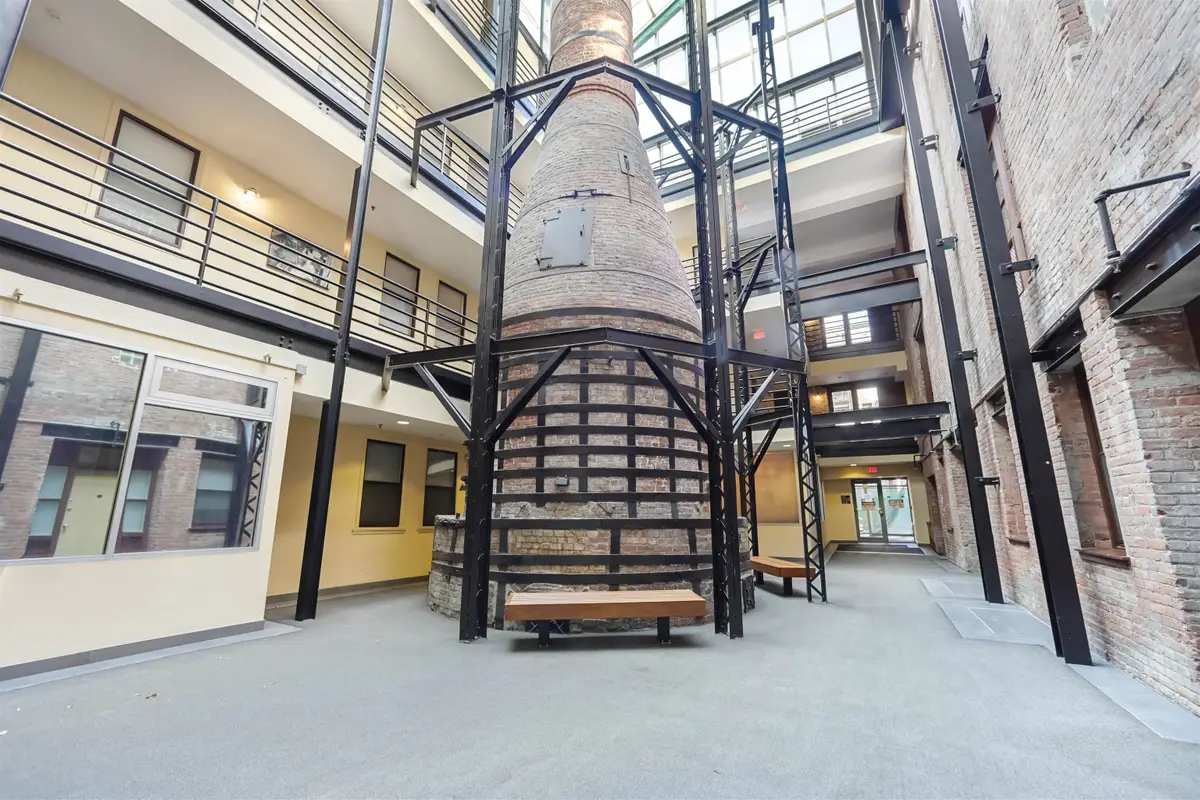 227 CHRISTOPHER COLUMBUS DR #209B, Jersey City, NJ 07302 - Image #1