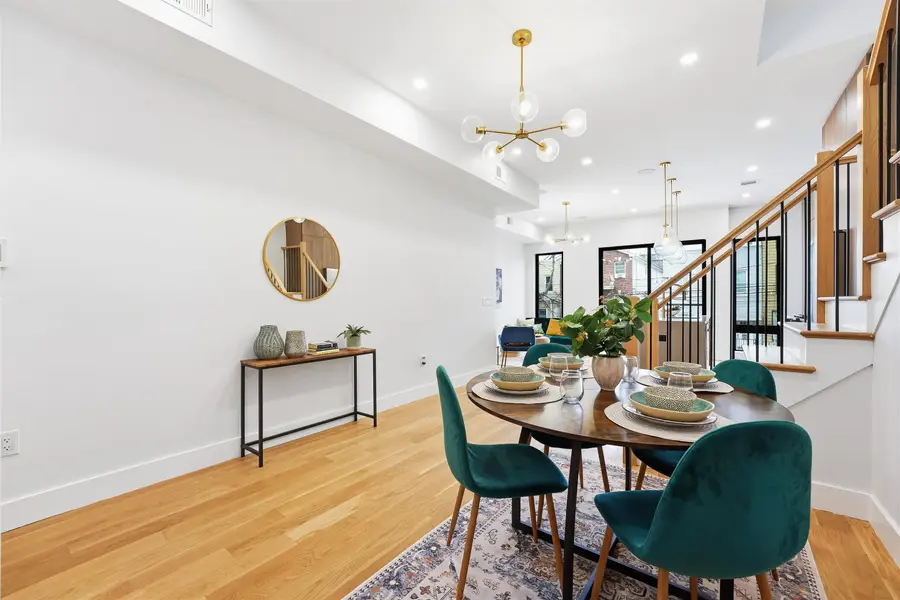 32 HANCOCK AVE #FRONT, Jersey City, NJ 07307 - Image #3