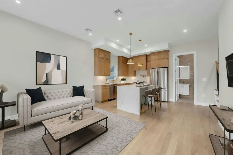 24 CLINTON AVE #B, Jersey City, NJ 07304 - Image #3