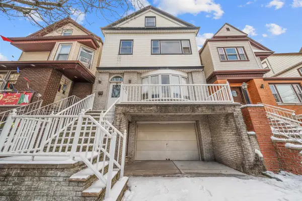 18 WEST 22ND ST, Bayonne, NJ 07002