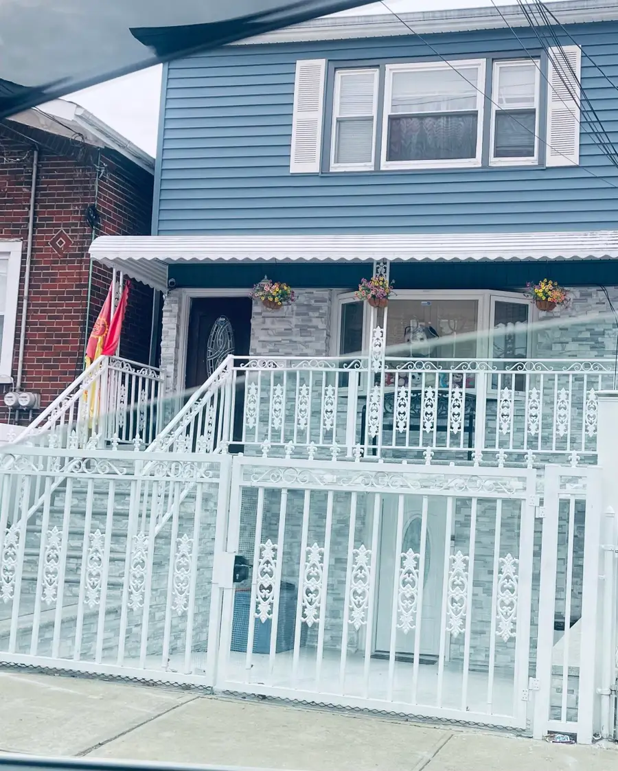 215 SEAVIEW AVE, Jersey City, NJ 07305 - Image #2