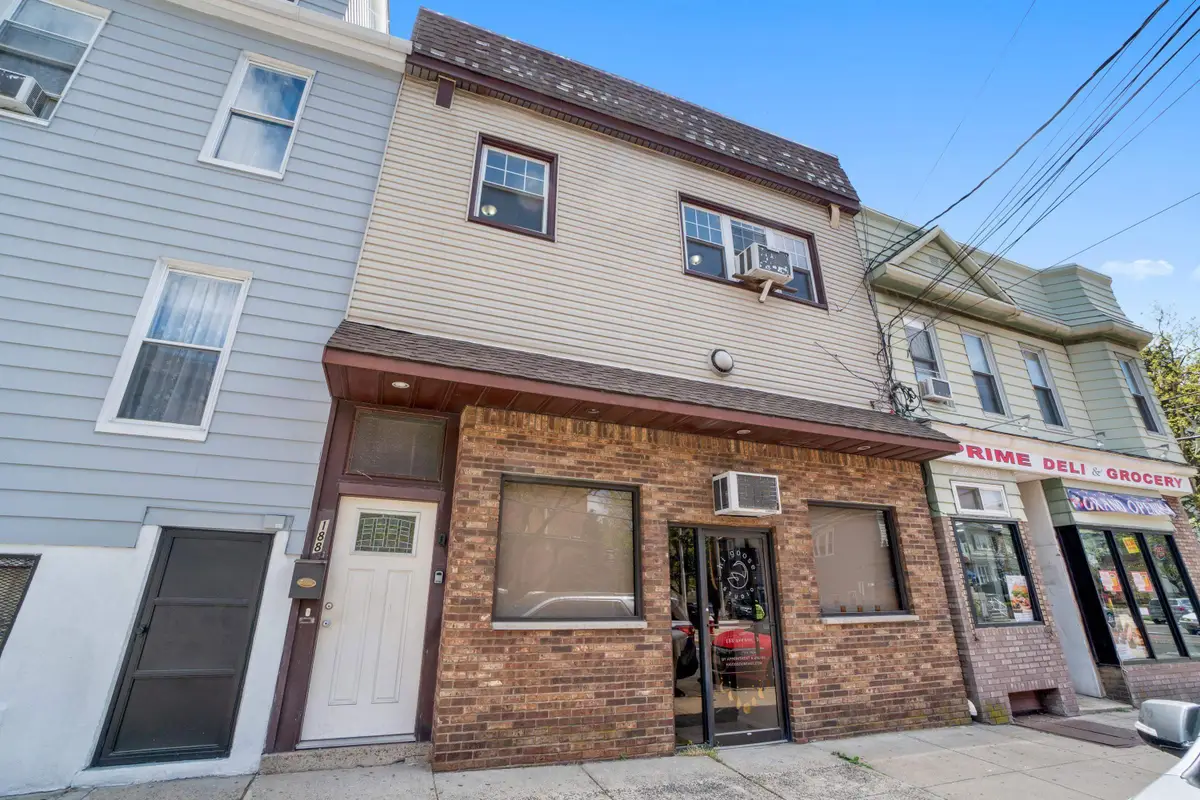 188 AVENUE B, Bayonne, NJ 07002 - #1