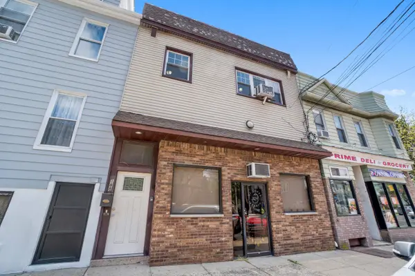 188 AVENUE B, Bayonne, NJ 07002