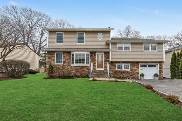 128 BELL AVE, Saddle Brook, NJ 07663