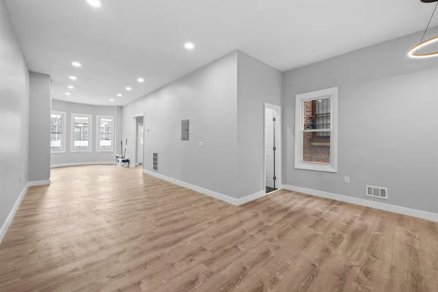 348 FORREST ST, Jersey City, NJ 07305 - Image #2