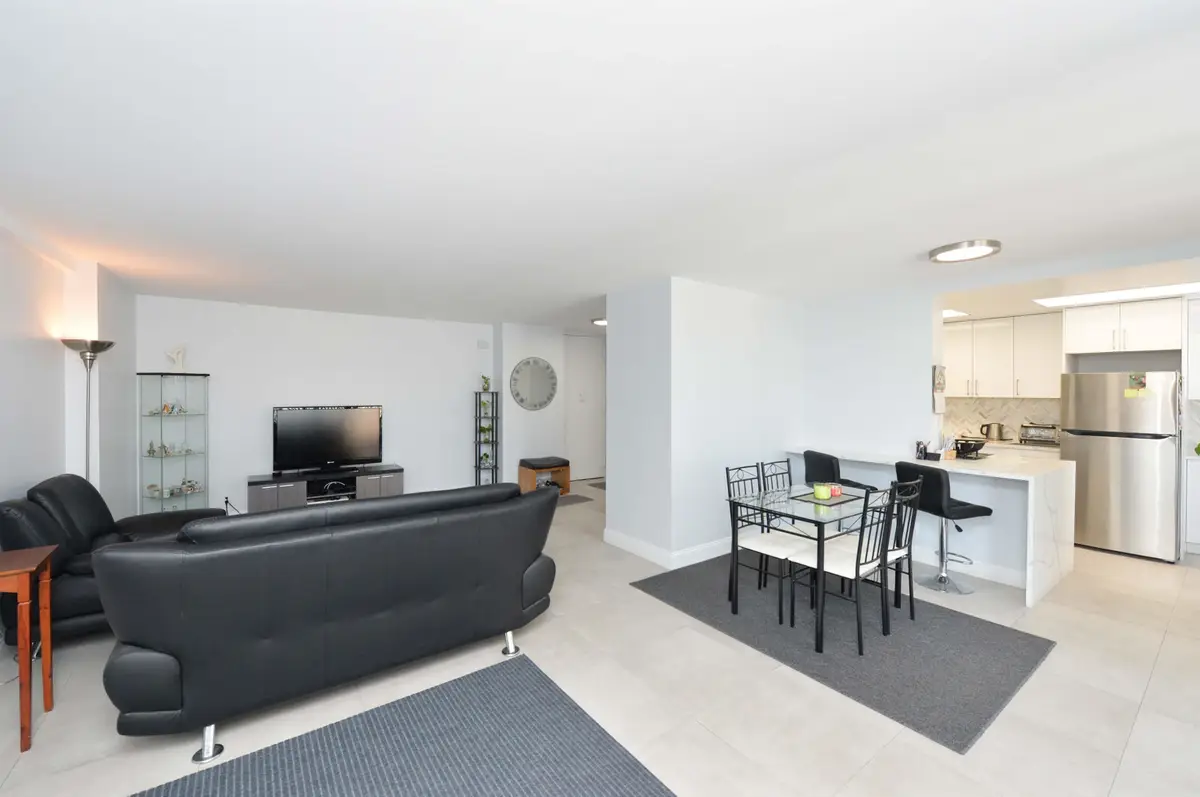 300 WINSTON DR #514, Cliffside Park, NJ 07010 - Image #1