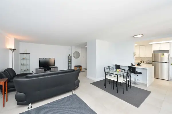 300 WINSTON DR #514, Cliffside Park, NJ 07010