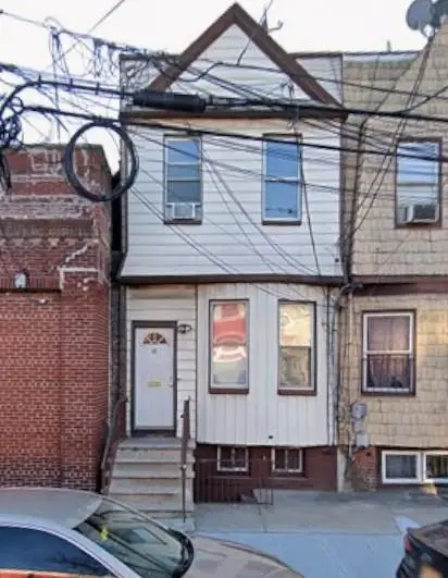 68 SEIDLER ST, JC, West Bergen, NJ 07304