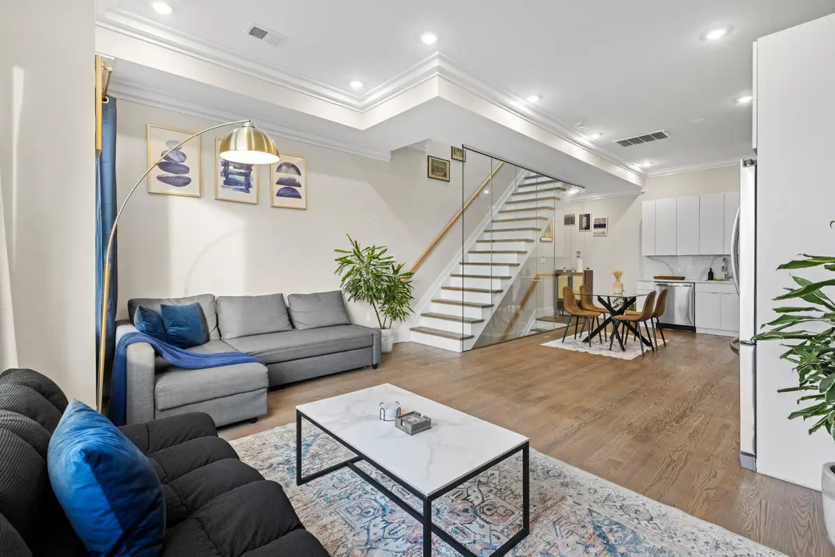 196 DELAWARE AVE #2, Jersey City, NJ 07306 - Image #1