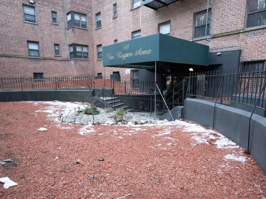 165 VROOM ST #4B, Jersey City, NJ 07306 - Image #2