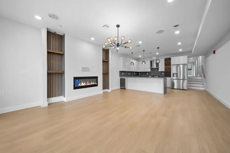 3447 JOHN F KENNEDY BLVD #2, Jersey City, NJ 07307 - Image #2