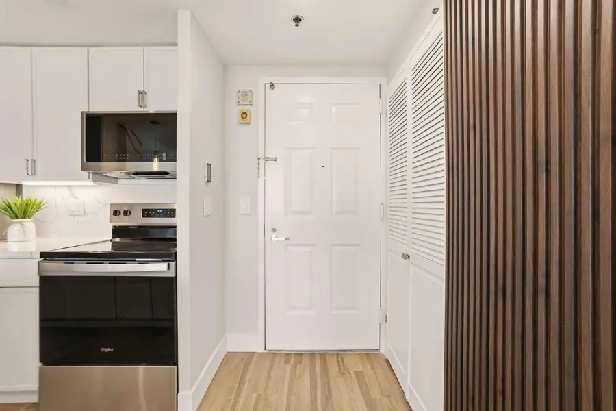 1 2ND ST #2508, Jersey City, NJ 07302 - Image #3