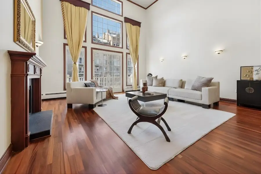 30 HALF MOON ISLE, Jersey City, NJ 07305 - Image #3