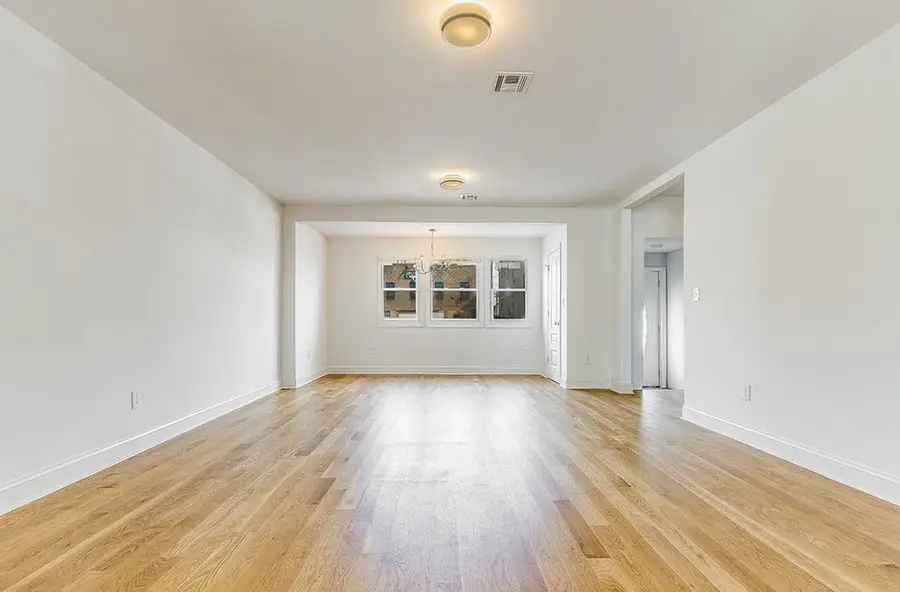 40 WEST 19TH ST, Bayonne, NJ 07002 - Image #2