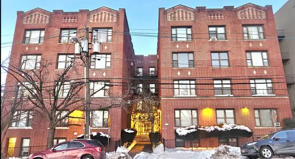 12 AUDUBON AVE #107, JC, Greenville, NJ 07305