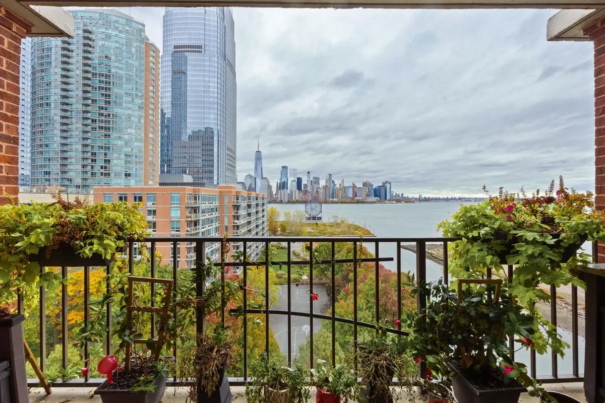 1 GREENE ST #704, Jersey City, NJ 07302 - Image #1