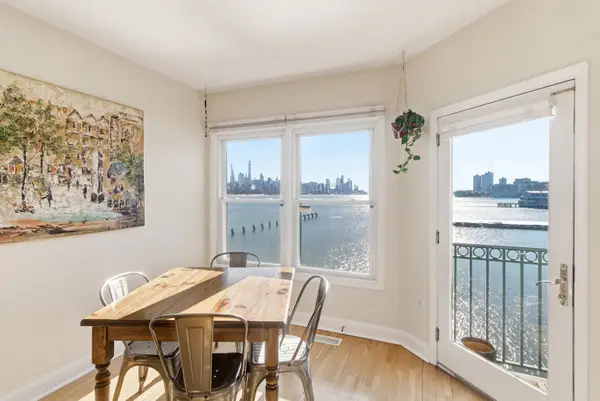 216 THE PROMENADE, Edgewater, NJ 07020