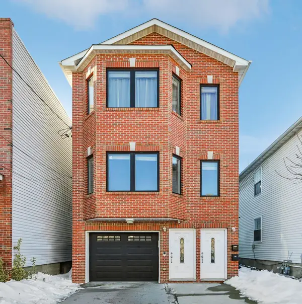 421 LIBERTY AVE, JC, Heights, NJ 07307