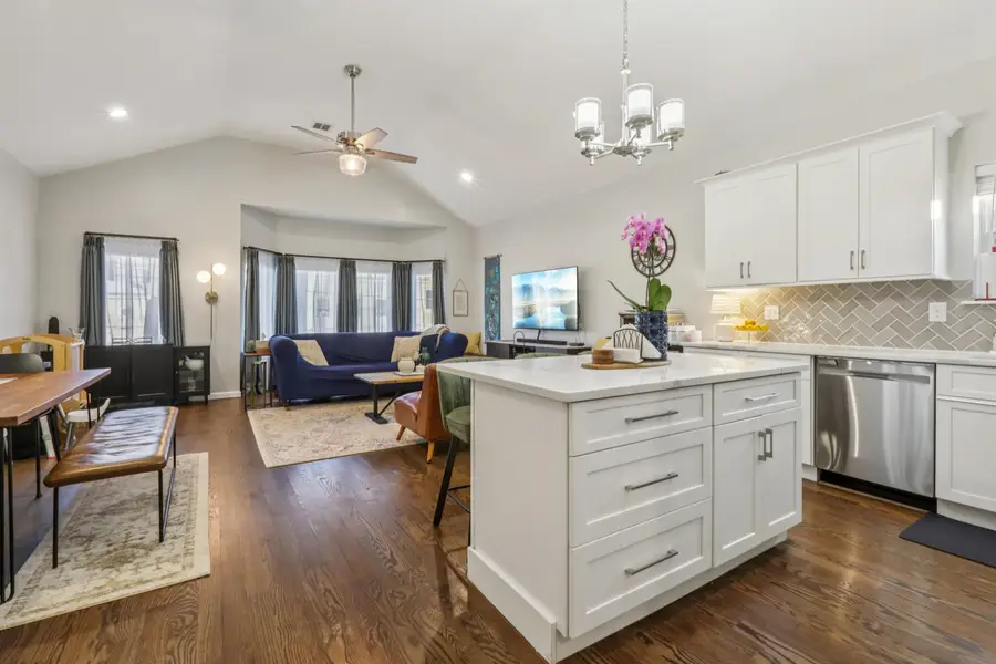 421 LIBERTY AVE, Jersey City, NJ 07307 - Image #3