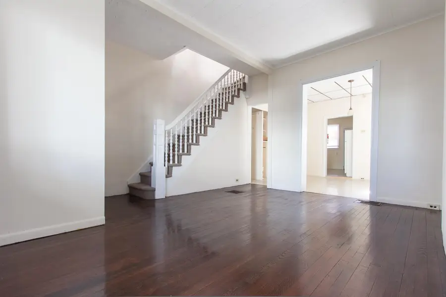 15 WILLIAMS AVE, Jersey City, NJ 07304 - #3