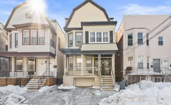 299 CHAPEL AVE, JC, Greenville, NJ 07305