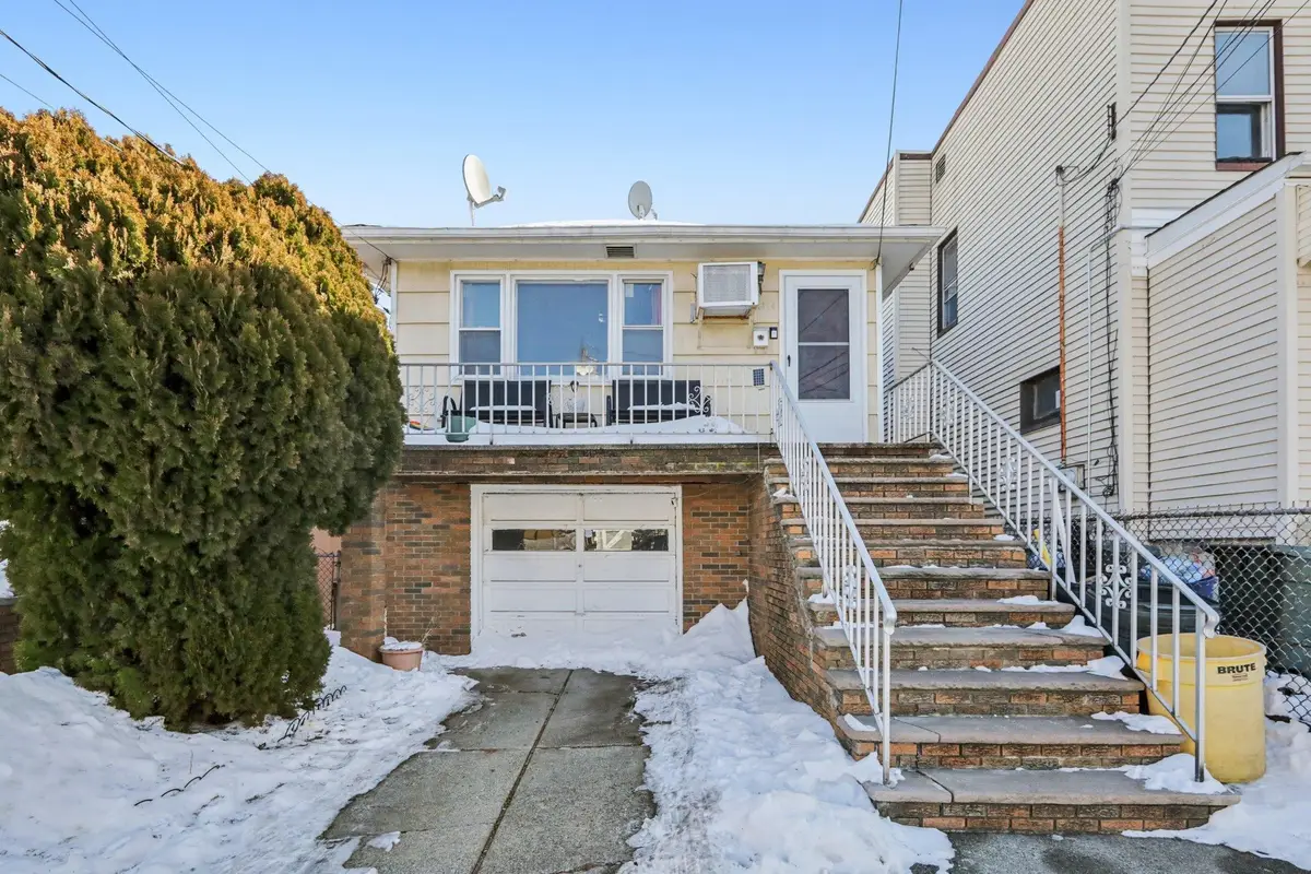 4314 COTTAGE AVE, North Bergen, NJ 07047 - Image #1