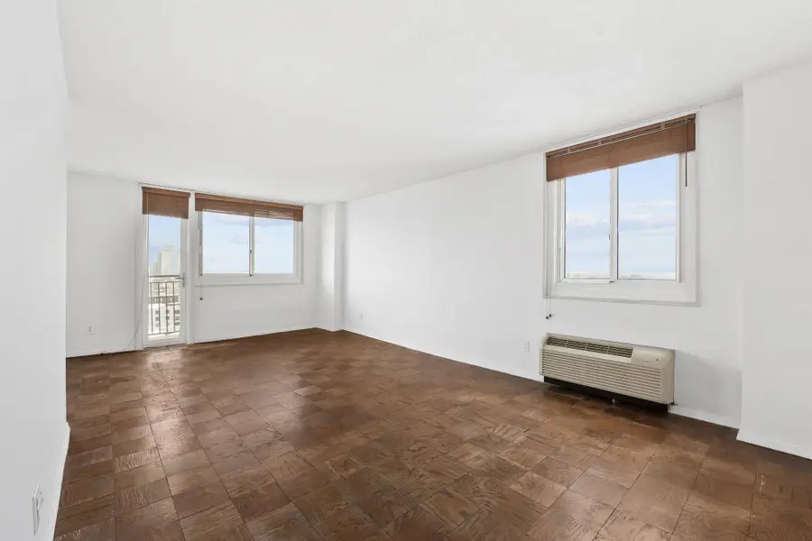 100 MANHATTAN AVE #1417, Union City, NJ 07087 - #3