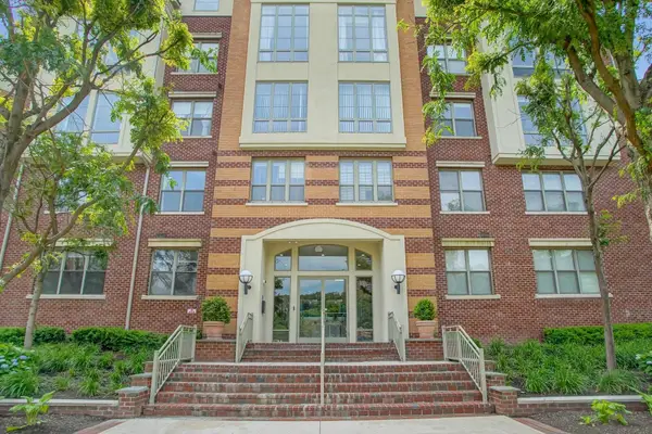 26 AVENUE AT PORT IMPERIAL #112, West New York, NJ 07093