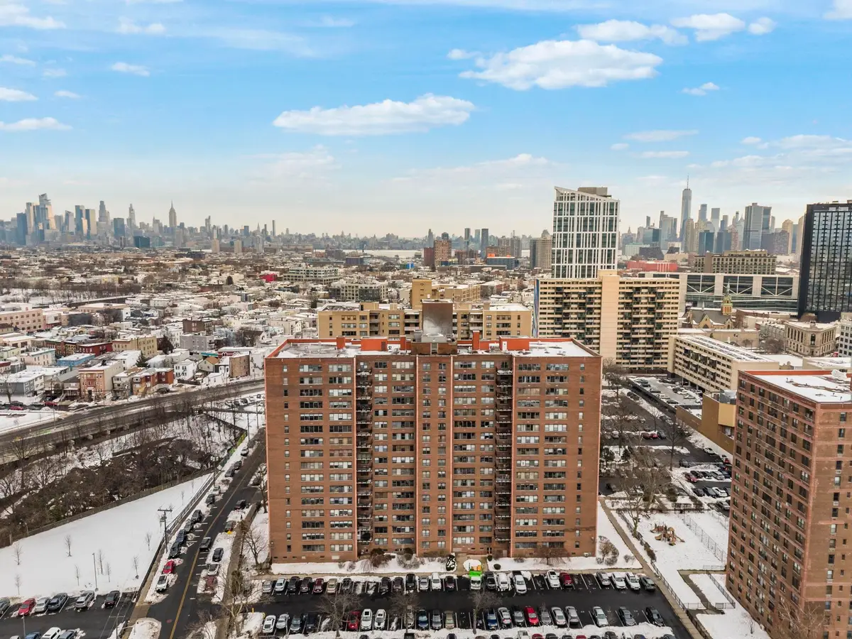 225 ST PAULS AVE #16N, Jersey City, NJ 07306 - #1