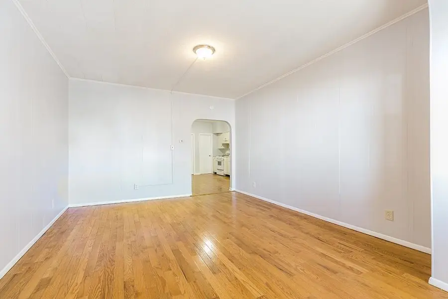 180 AVENUE F, Bayonne, NJ 07002 - #3