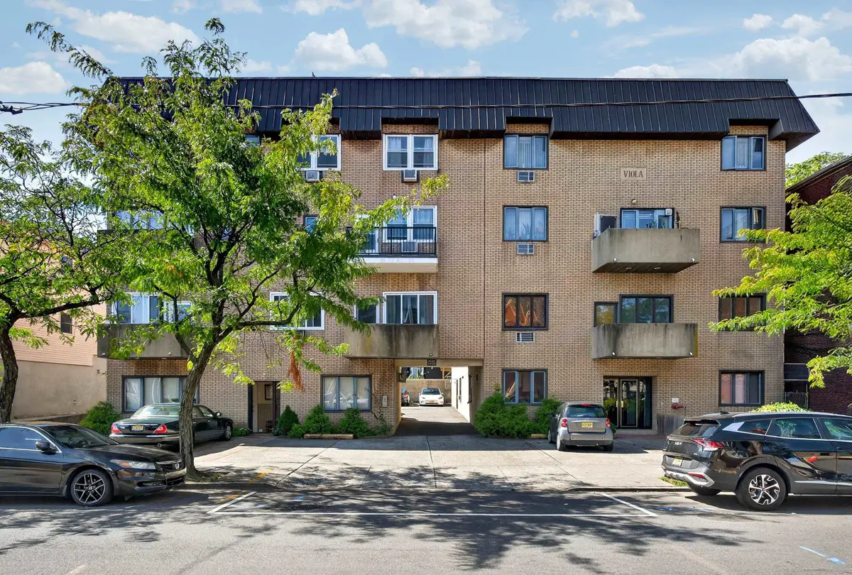 40-46 WEST 20TH ST #11, Bayonne, NJ 07002-0000 - #1