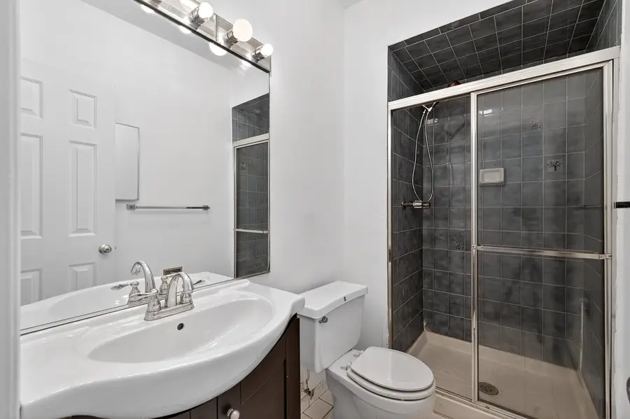 40-46 WEST 20TH ST #11, Bayonne, NJ 07002-0000 - #3