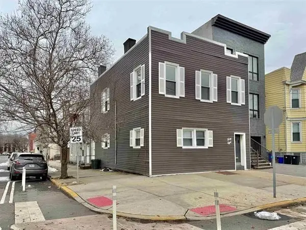 48 CARLTON AVE, JC, Heights, NJ 07307