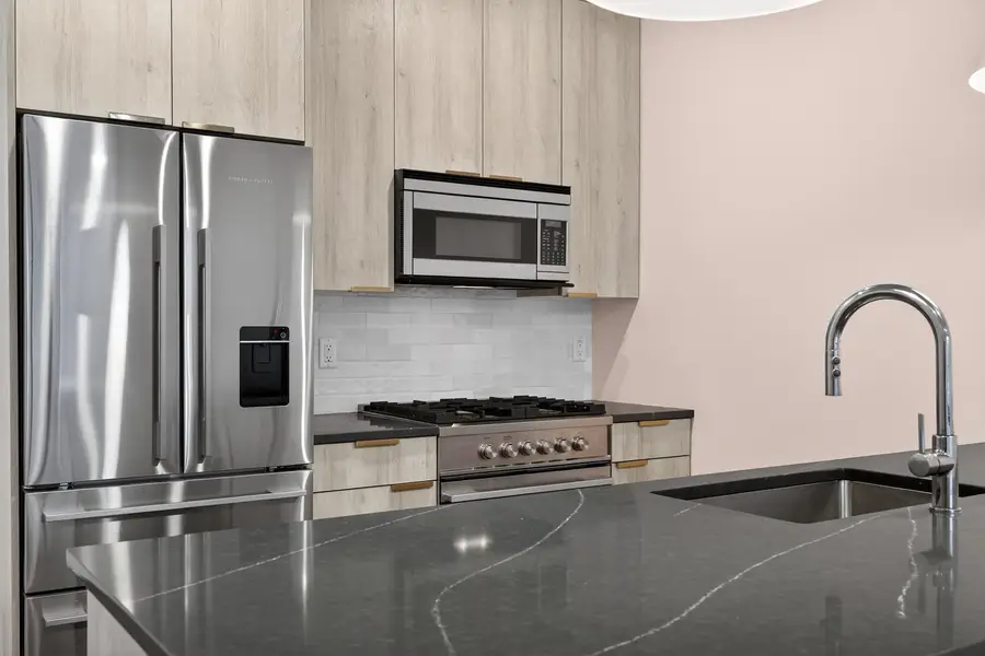 386 5TH ST #402, Jersey City, NJ 07302 - #2