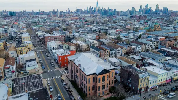 464 CENTRAL AVE #5, JC, Heights, NJ 07307