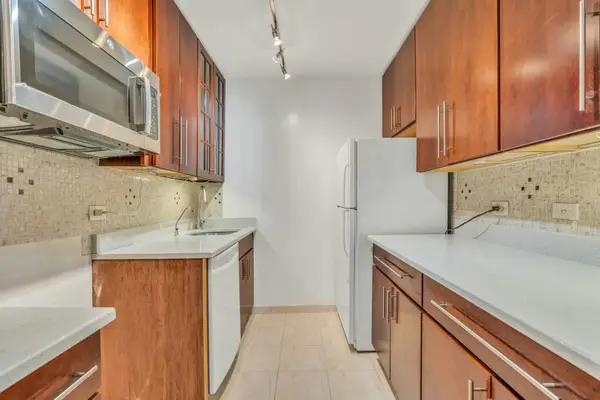7004 BLVD EAST #38G, Guttenberg, NJ 07093