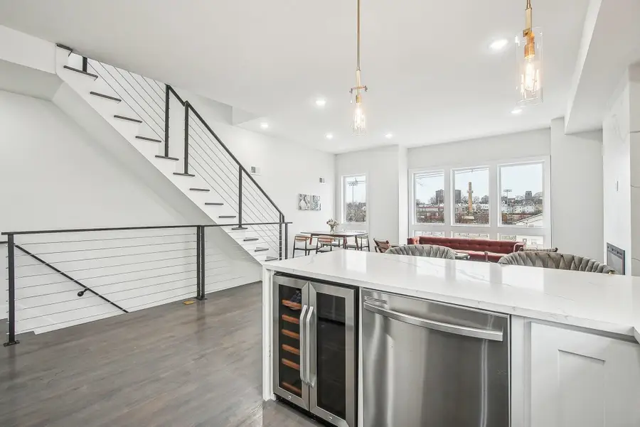 98 VAN HORNE ST #2, Jersey City, NJ 07304 - #2