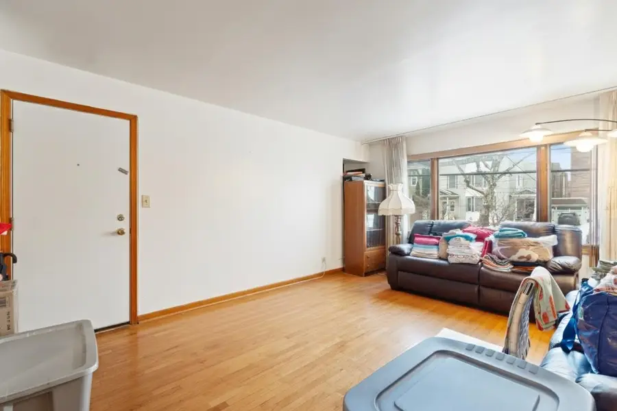 15 CARLTON AVE, Jersey City, NJ 07307 - #2