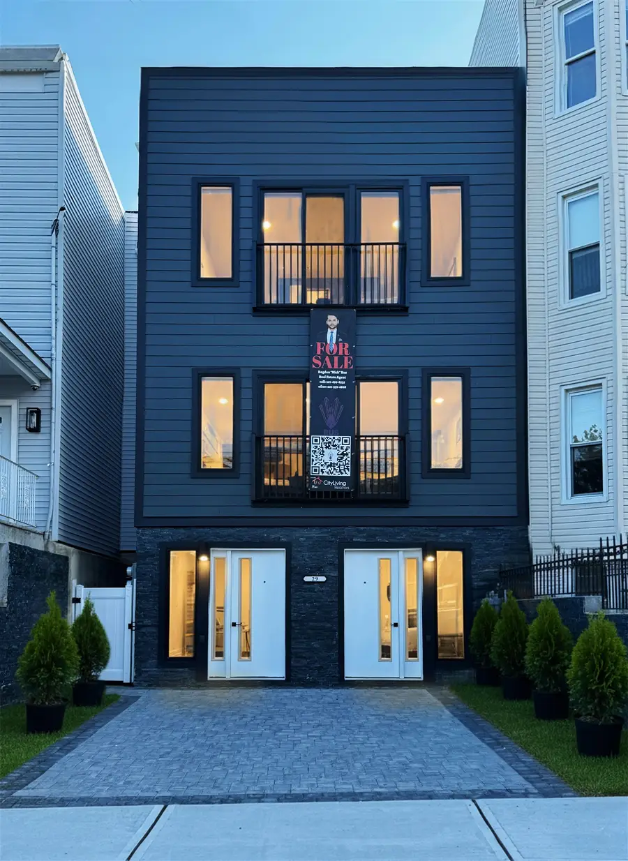 29 CARLTON AVE #1, Jersey City, NJ 07307 - #2