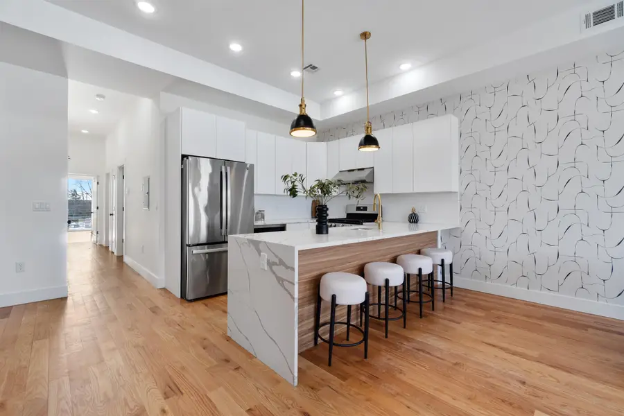 94 VAN HORNE ST #2, Jersey City, NJ 07304 - #3