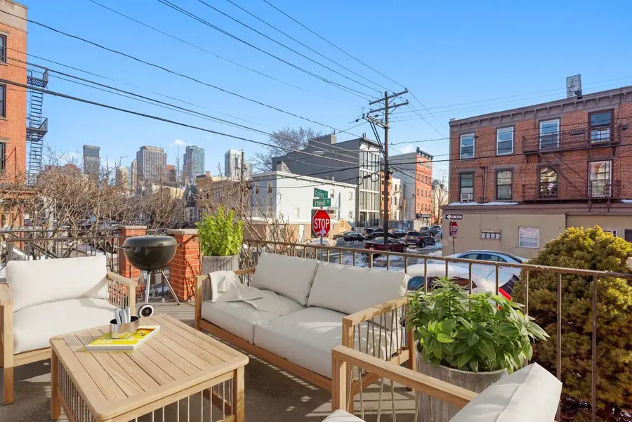 296 3RD ST #7, Jersey City, NJ 07302 - #2