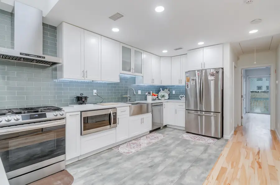 52 GRIECO DR, Jersey City, NJ 07305 - #3