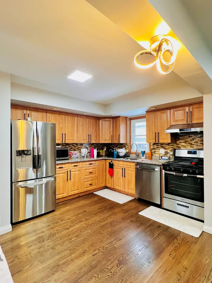 4805 HANA RD, Edison, NJ 08817 - #3