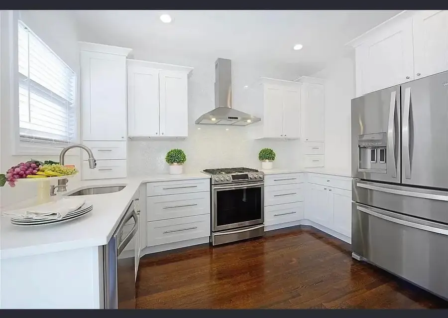 43 LOCUST AVE, Jersey City, NJ 07305 - #2