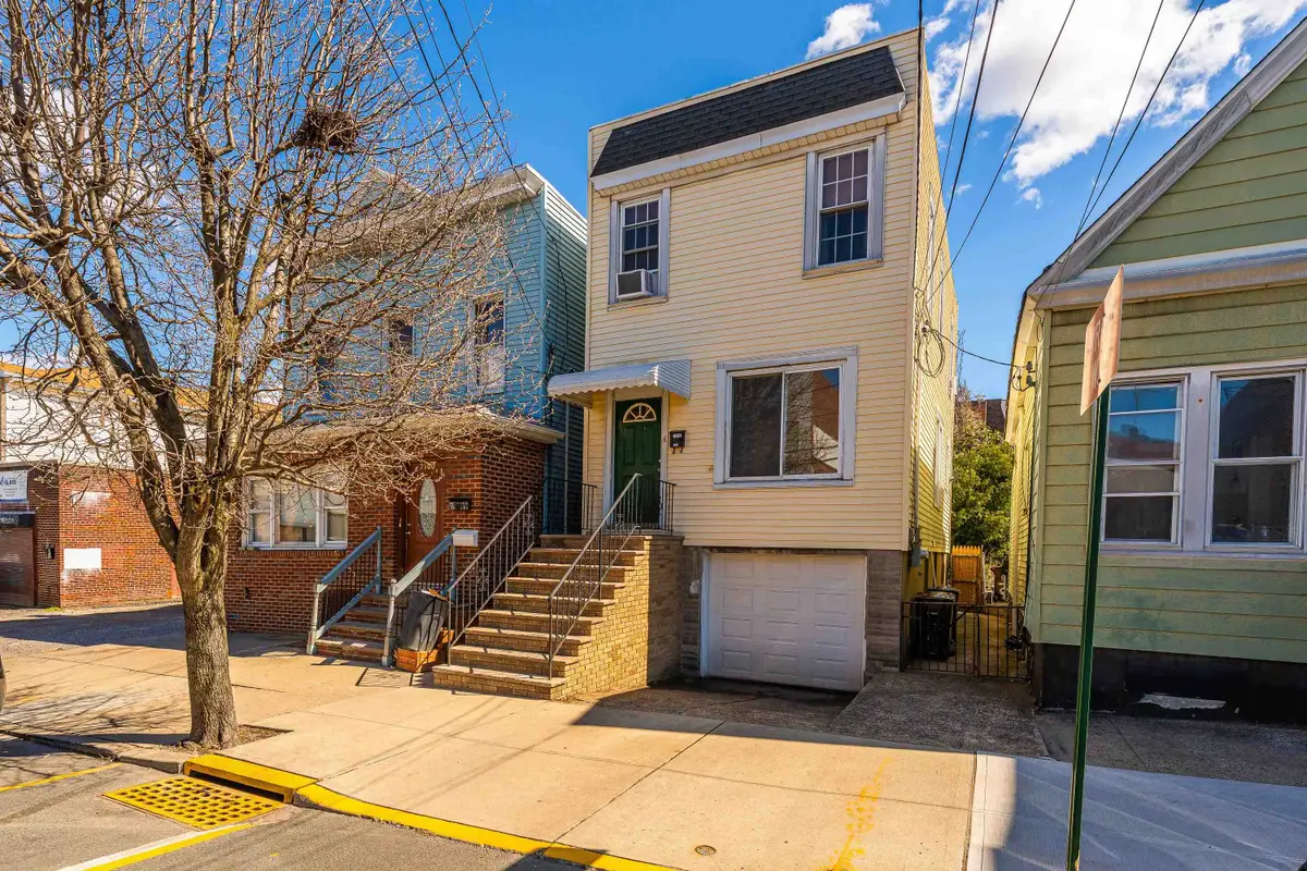 7020 ADAMS ST, Guttenberg, NJ 07093 - #1