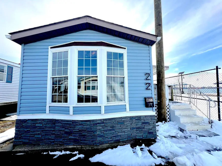 191 WEST 24TH ST #B22, Bayonne, NJ 07002 - #2