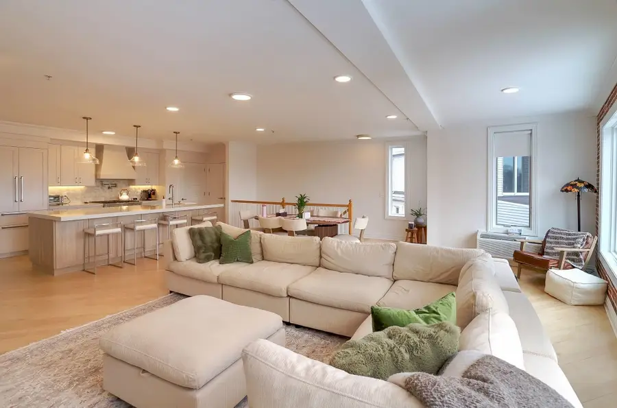 84 HACKENSACK PLANK RD #1, Weehawken, NJ 07086 - #3