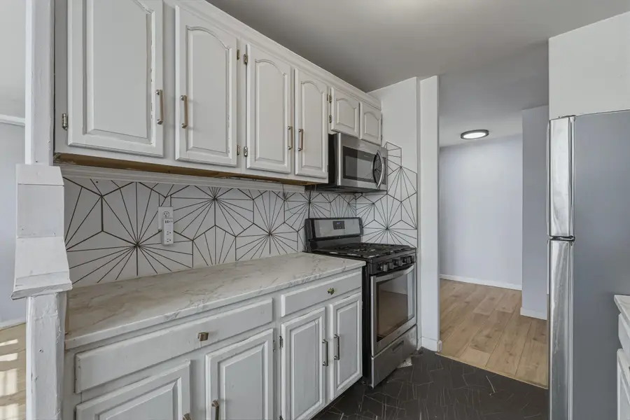 1225 KENNEDY BLVD #3F, Bayonne, NJ 07002 - #2